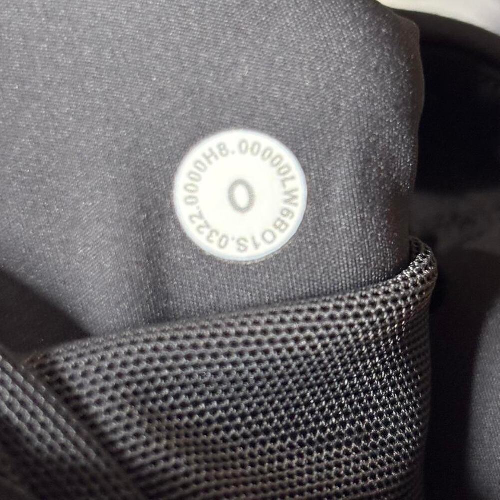 Lululemon Dark Grey Base Pace High-Rise Crop 23" Nulux Running Leggings Size 0 - Picture 5 of 5